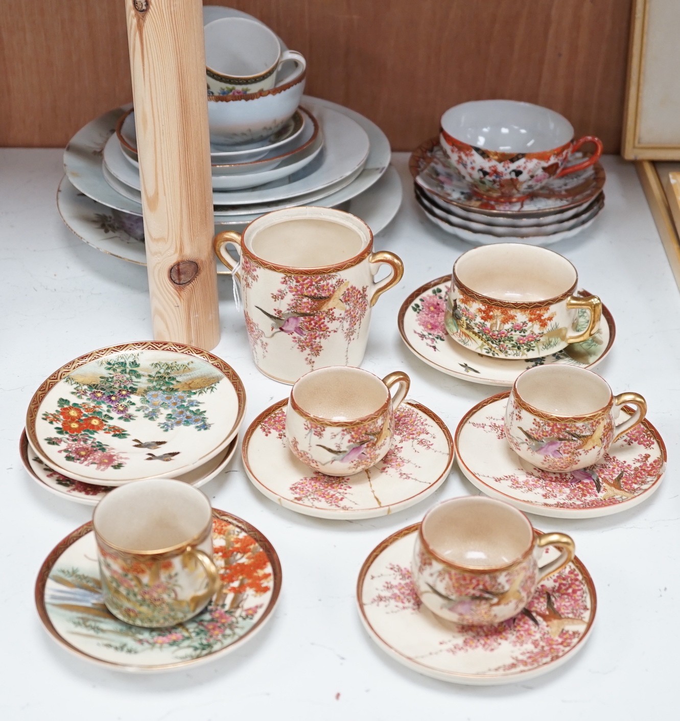 Assorted Japanese ceramics to include Kutani, Satsuma etc.